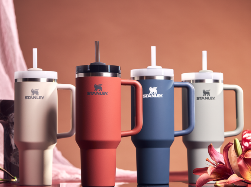 Dishwasher vs. Handwashing: What’s Best for Your Stanley Cup?